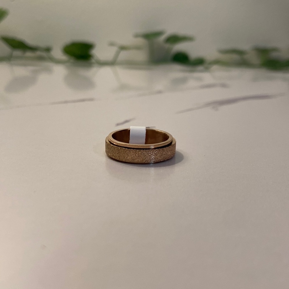Anxiety ring